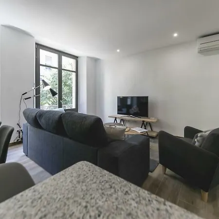 Apartment Bravissimo Rambla Eiffel Bridge 2 Gerona