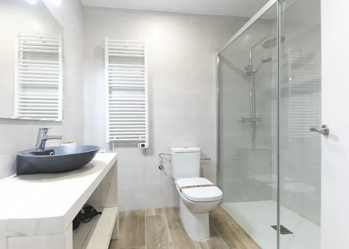 Bravissimo Rambla Eiffel Bridge 2 Lägenhet Girona