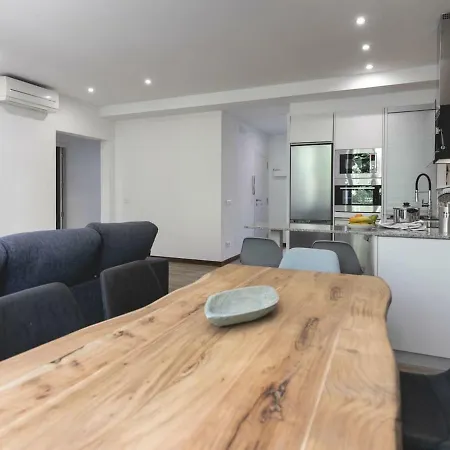 Bravissimo Rambla Eiffel Bridge 2 *