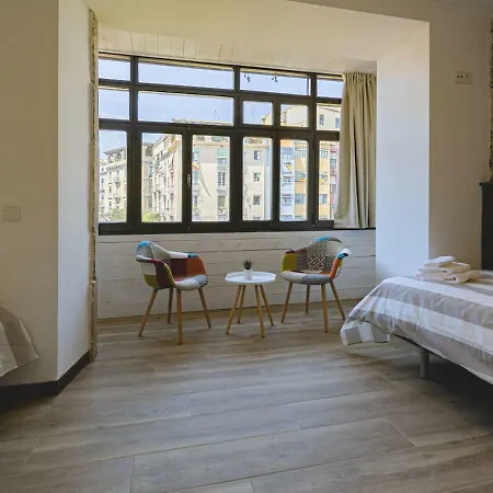 Bravissimo Rambla Eiffel Bridge 2 Apartamento *