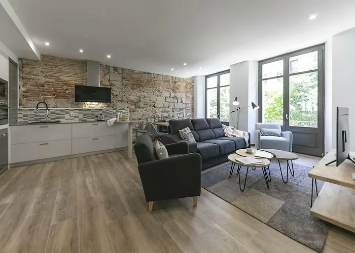 Bravissimo Rambla Eiffel Bridge 2 Апартаменты Жирона